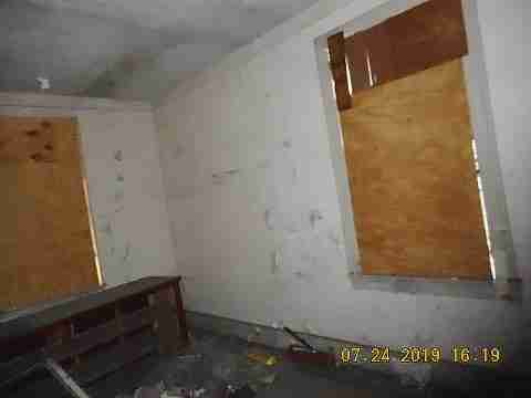 6700 Clifton (40)_m.jpg